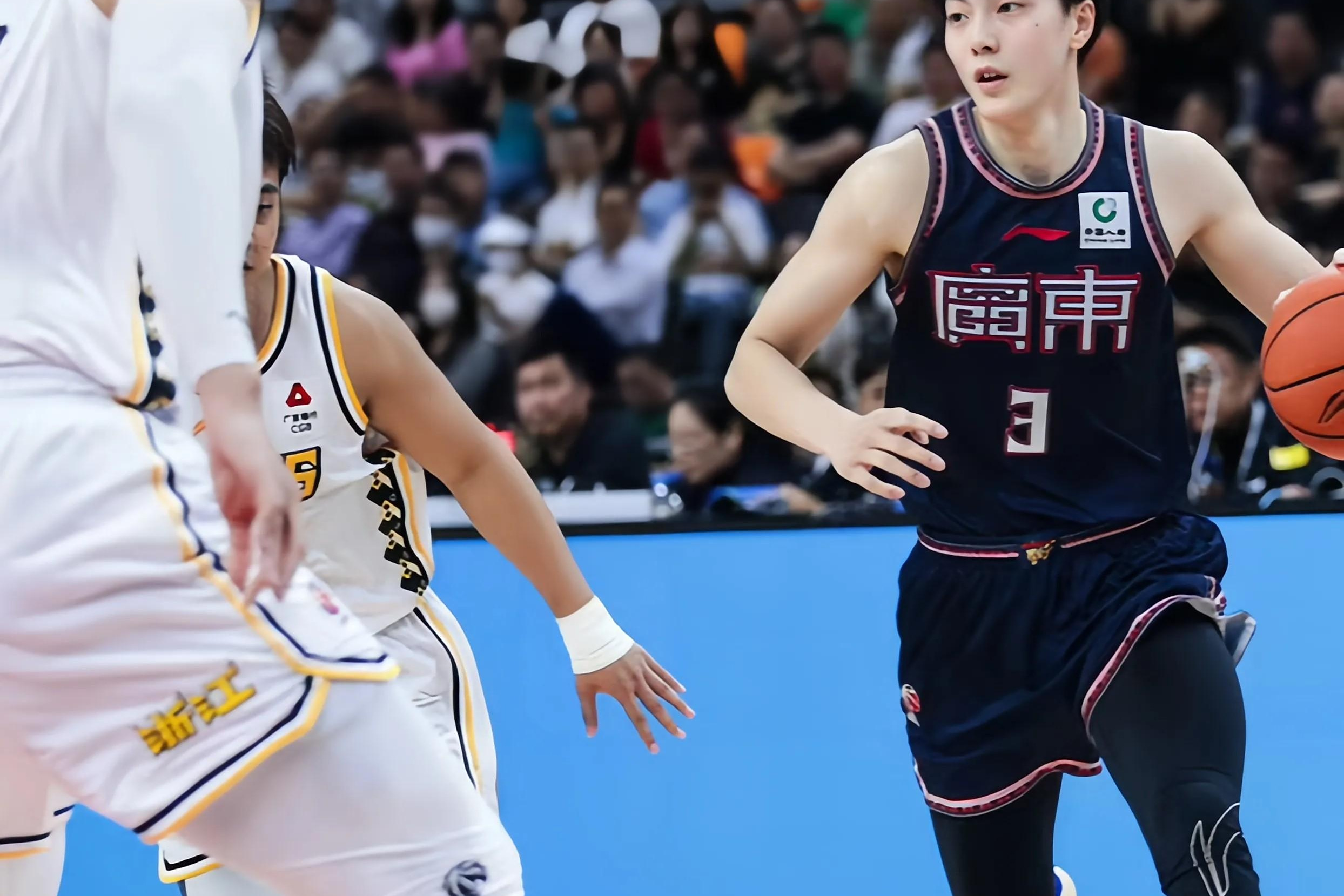 关键时刻底特律活塞备战CBA季后赛,复出首秀细节曝光,管理层满意,心理建设被强调 关键时刻底特律活塞备战CBA季后赛,复出首秀细节曝光,管理层满意,心理建设被强调